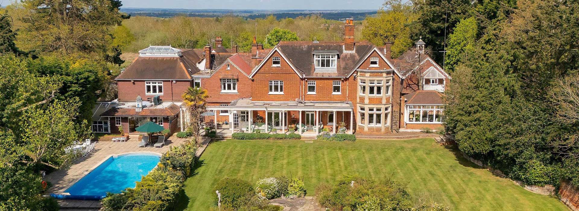 Estate And Letting Agents In Elstree